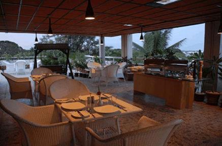 Hotel Bhagyalaxmi Shirdi Restoran foto