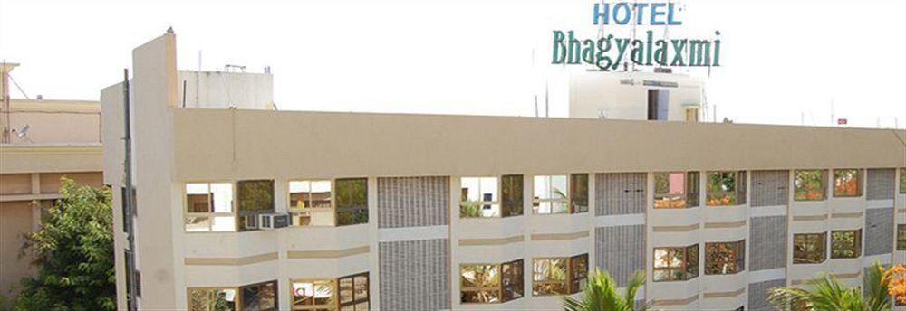 Hotel Bhagyalaxmi Shirdi Bagian luar foto
