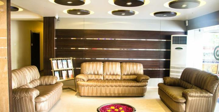 Hotel Bhagyalaxmi Shirdi Bagian luar foto