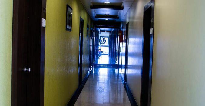 Hotel Bhagyalaxmi Shirdi Bagian luar foto